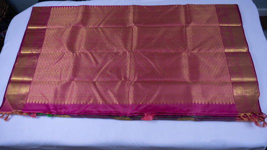 Handloom Kanjeevaram Dark Green & Gold Silk Saree with Pink Motifs