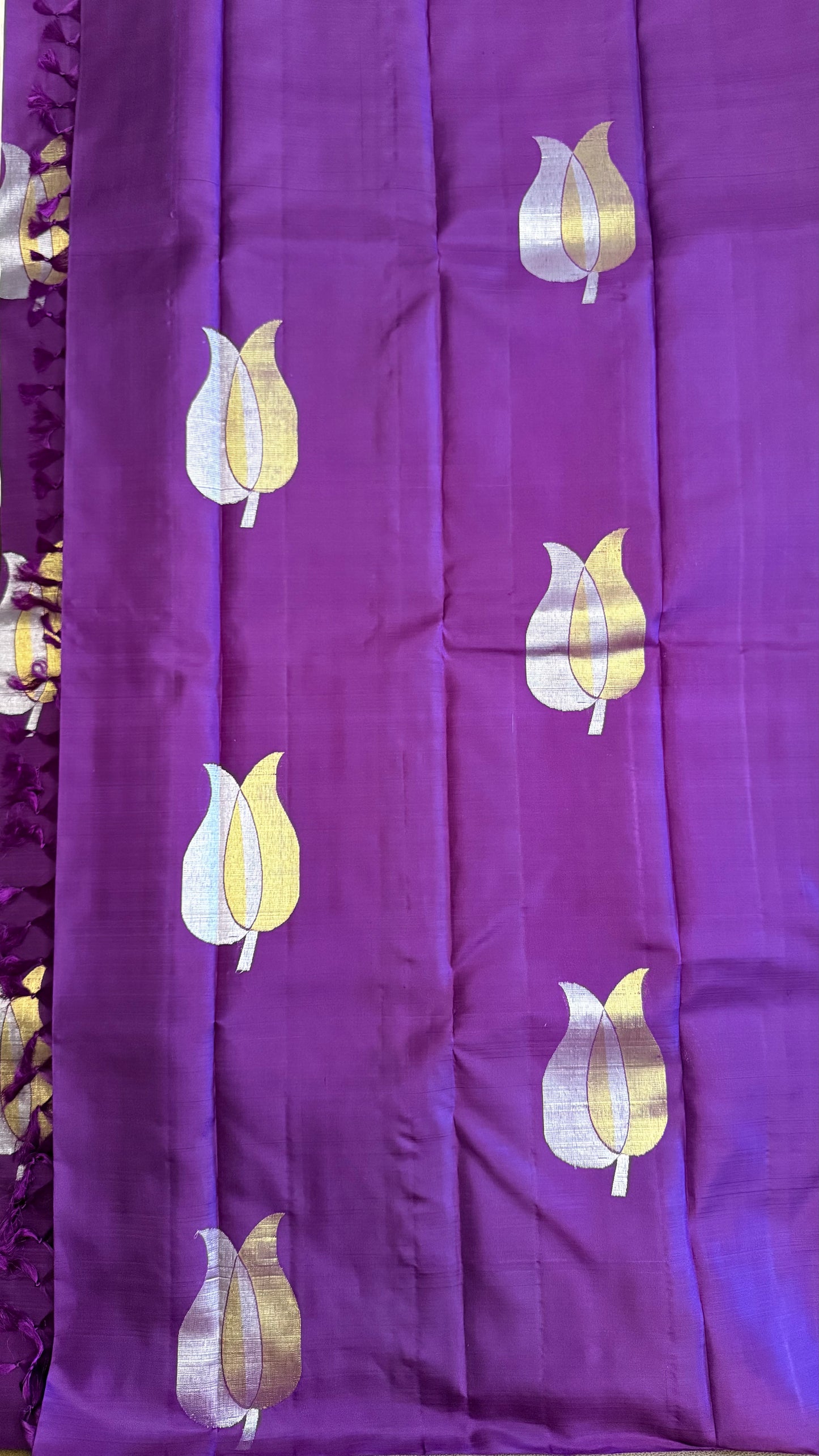 Handloom Kanjeevaram Violet Silk Saree, Gold & Silver Leaf Motifs